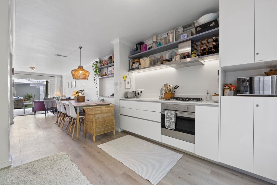 2 Bedroom Property for Sale in De Waterkant Western Cape